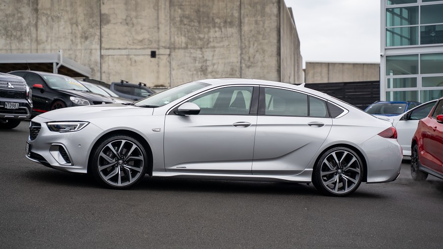 2018 Holden Commodore 5