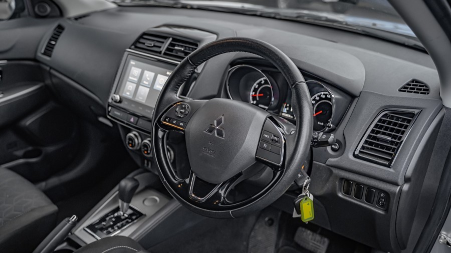 2022 Mitsubishi ASX 9