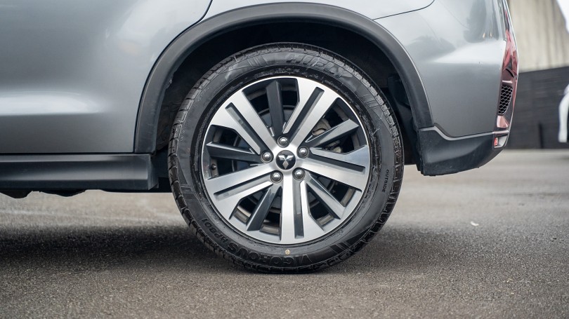 2022 Mitsubishi ASX 7