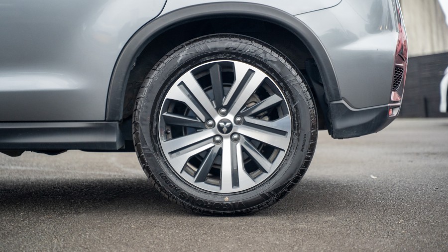 2022 Mitsubishi ASX 7