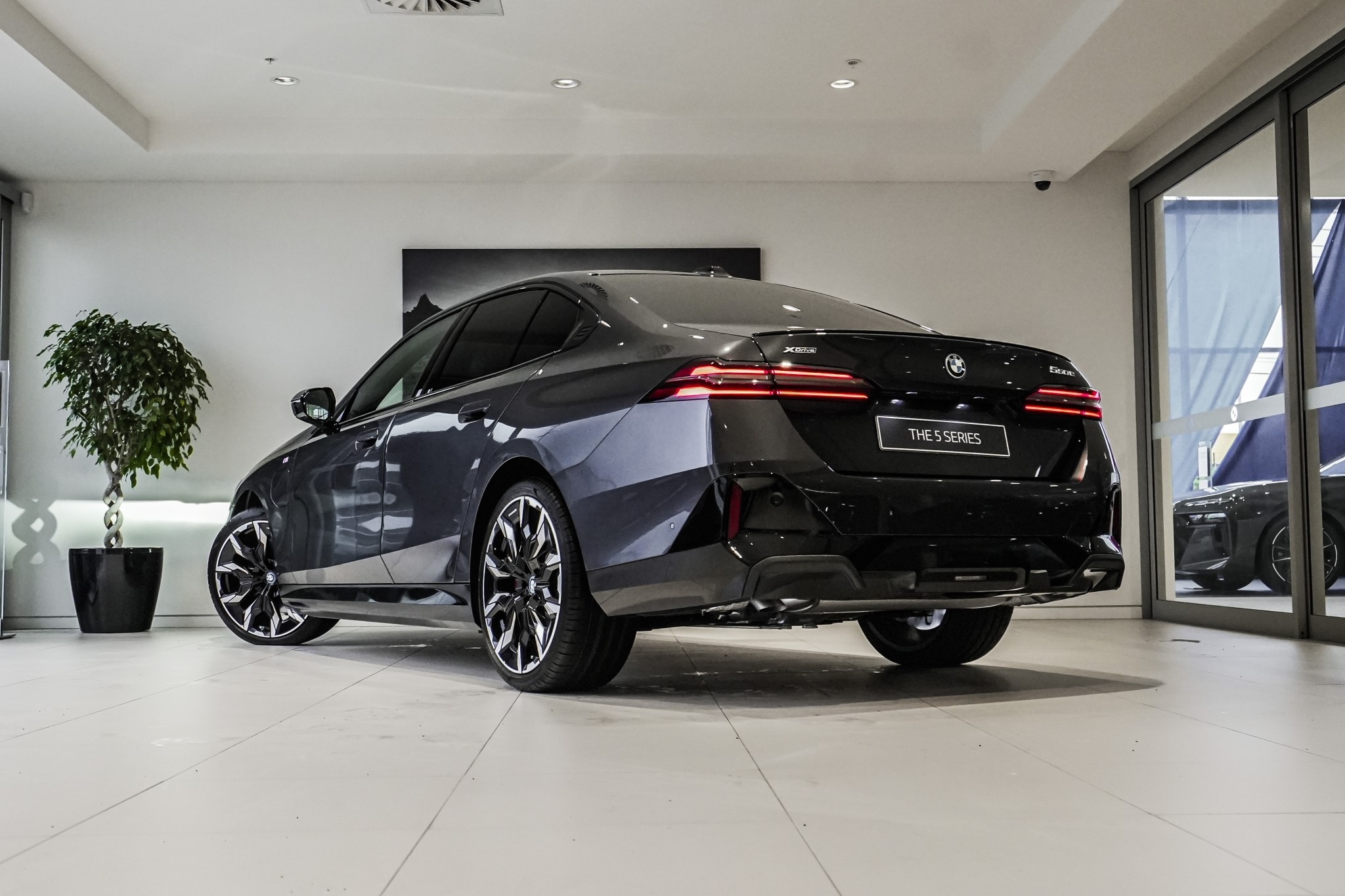 BMW 550e xDrive Sedan