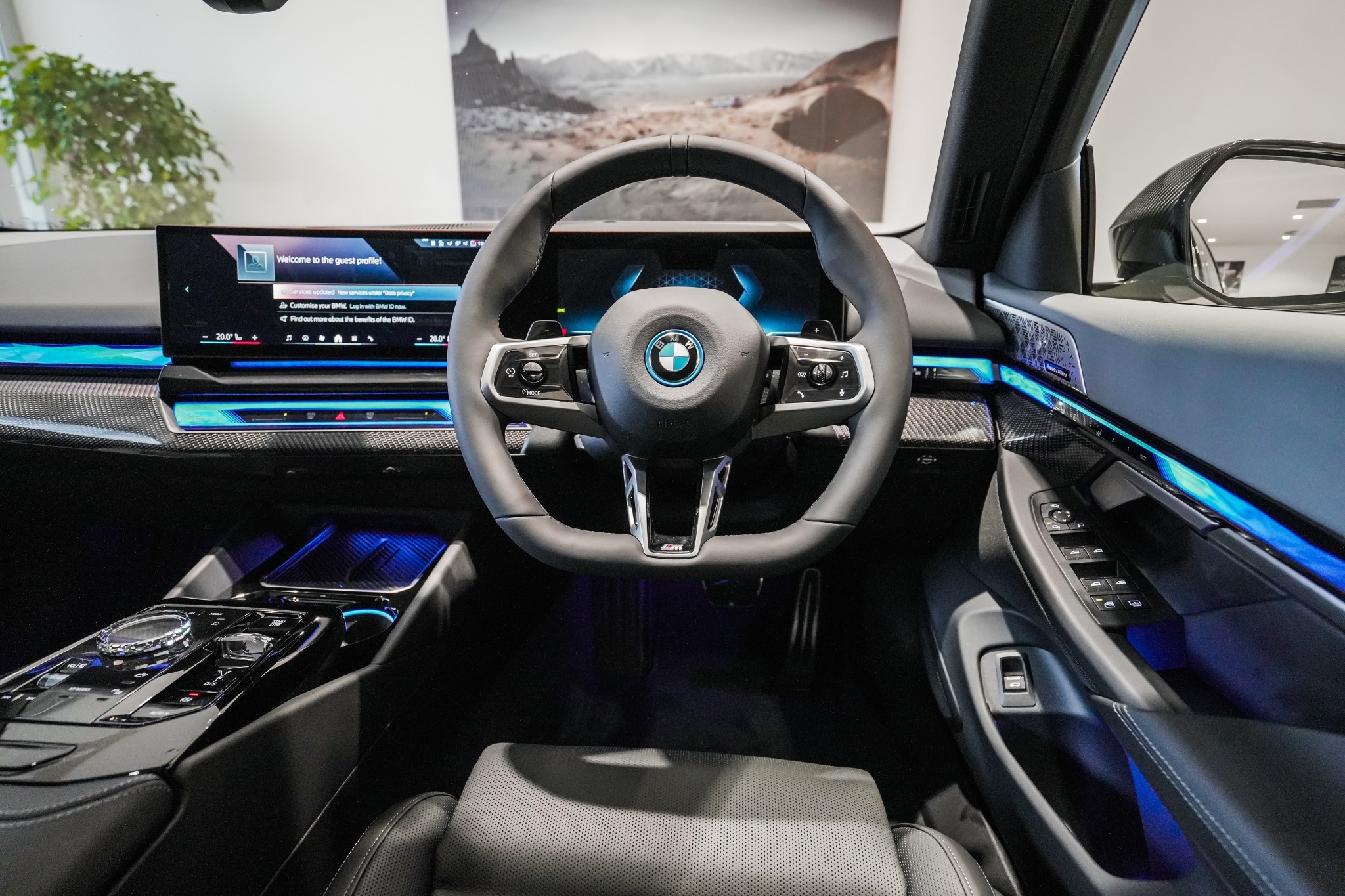 BMW 550e xDrive Sedan