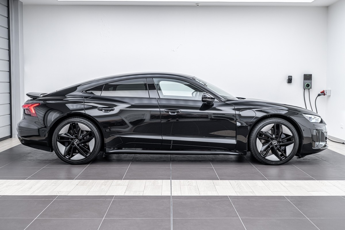 Audi e-tron GT quattro