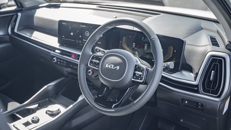 2025 Kia Sorento 9