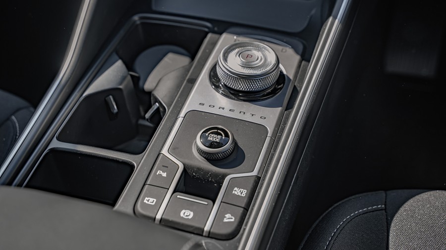 2025 Kia Sorento 18