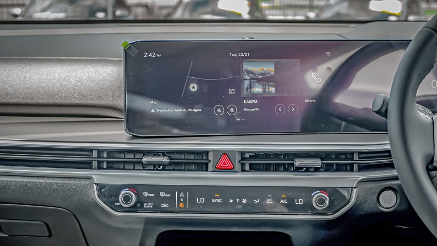 2025 Kia Sorento 15