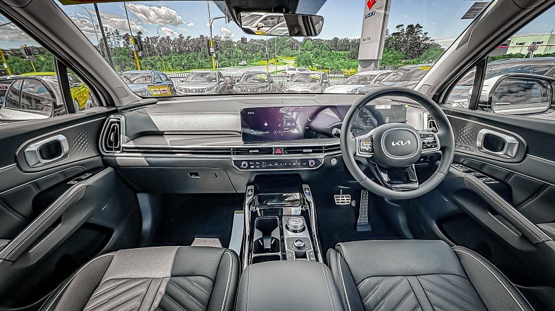 2025 Kia Sorento 10