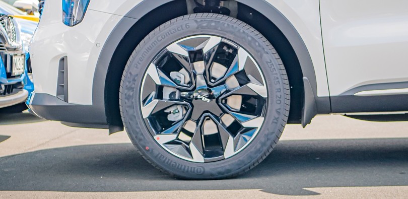 2025 Kia Sorento 6