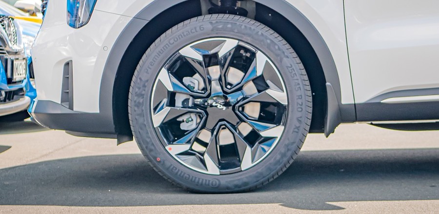 2025 Kia Sorento 6