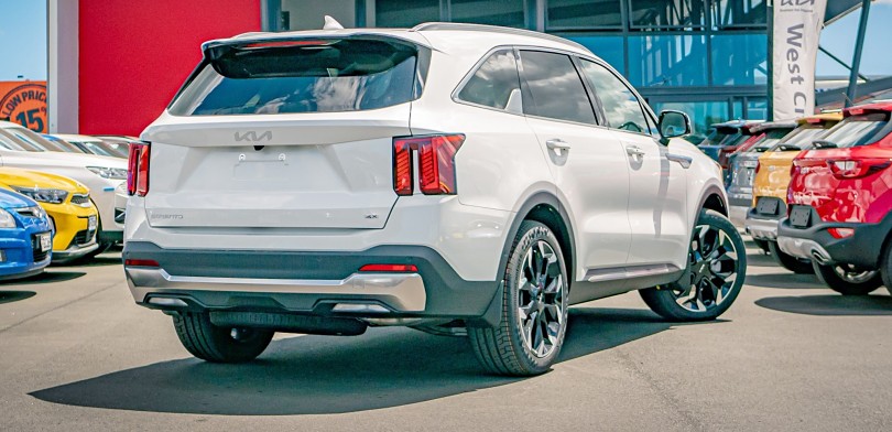 2025 Kia Sorento 2