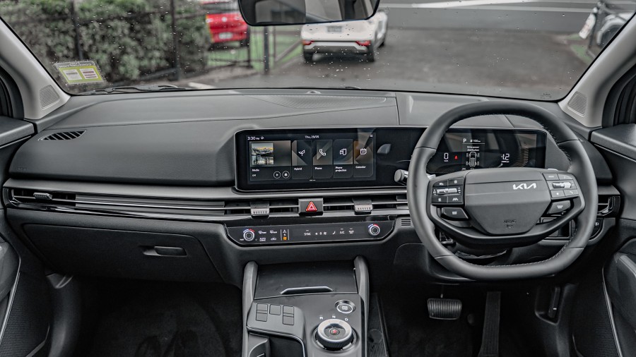 2025 Kia Sportage 10
