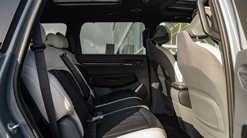 2023 Kia EV9 17