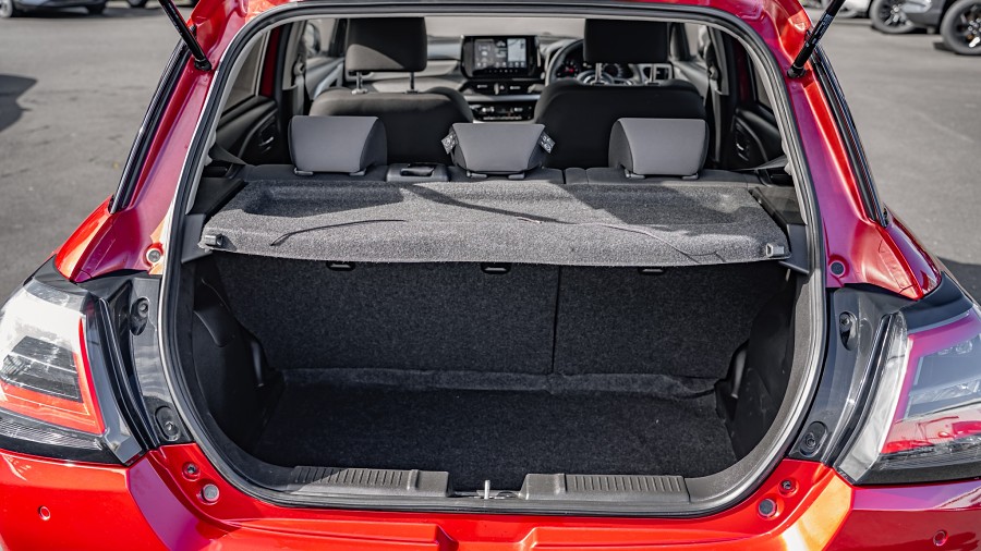 2024 Suzuki Swift 16