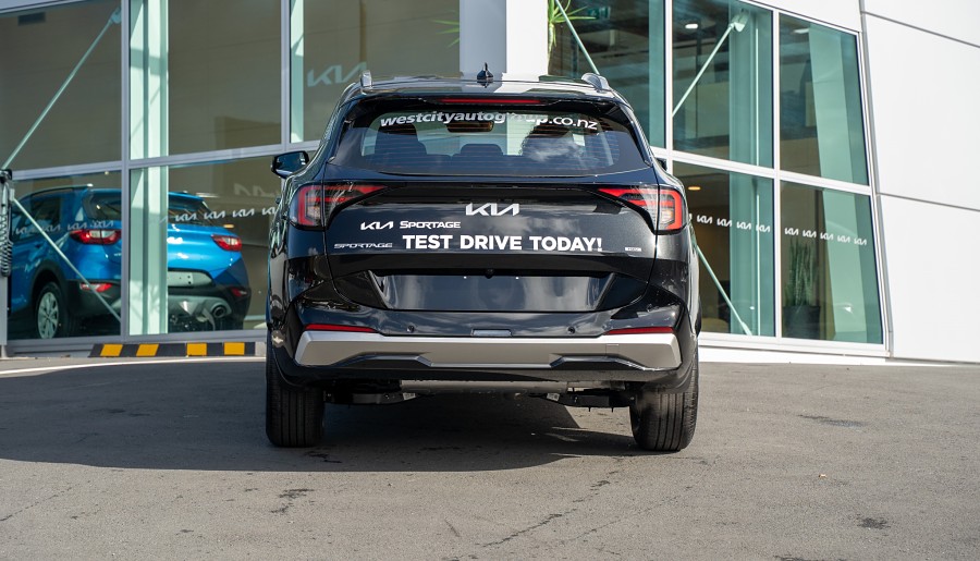 2025 Kia Sportage 4