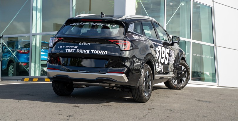 2025 Kia Sportage 2