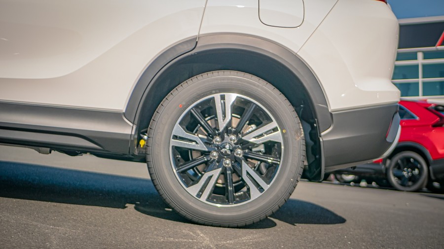 2025 Mitsubishi Eclipse Cross 7