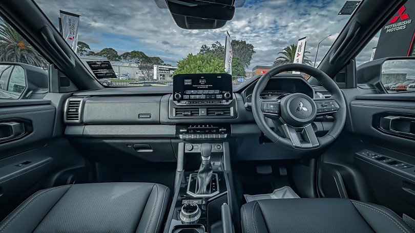2025 Mitsubishi Triton 13