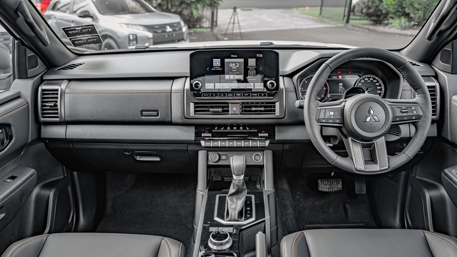 2025 Mitsubishi Triton 10