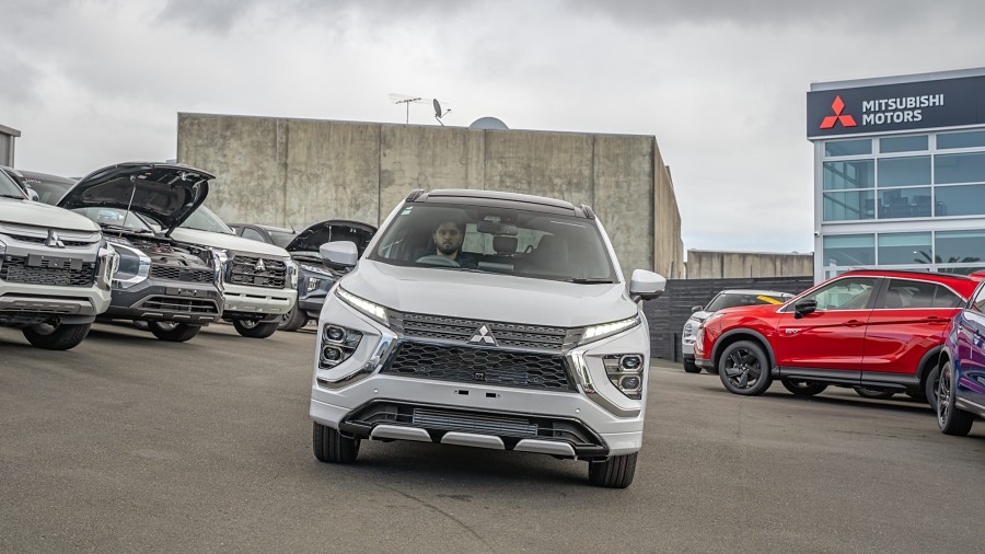 2025 Mitsubishi Eclipse Cross 3