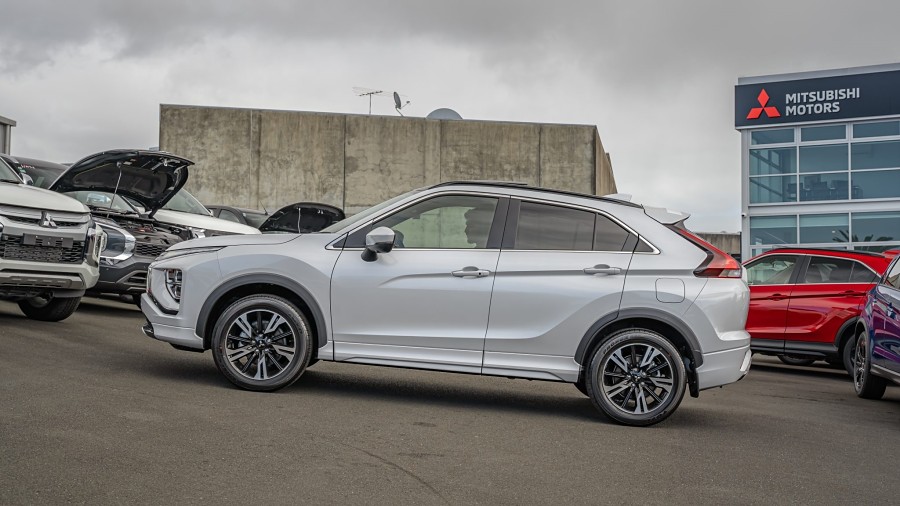 2025 Mitsubishi Eclipse Cross 5