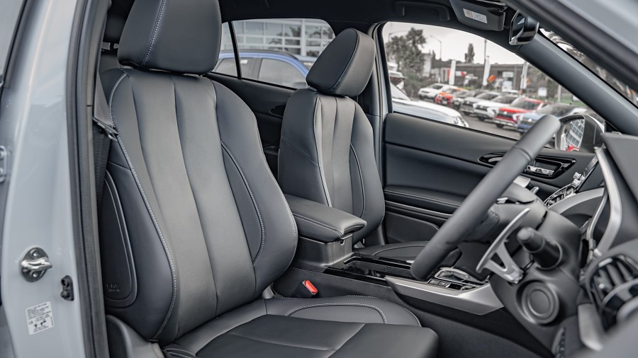 2025 Mitsubishi Eclipse Cross 8