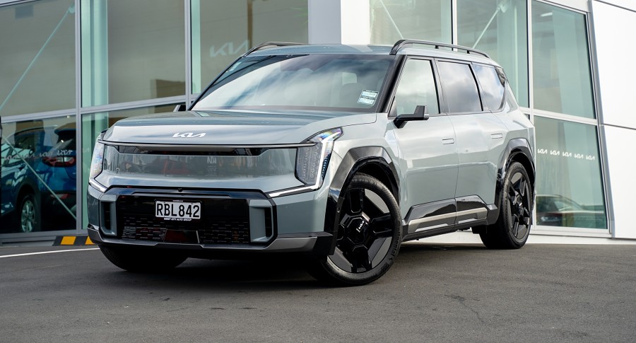 2023 Kia EV9 1