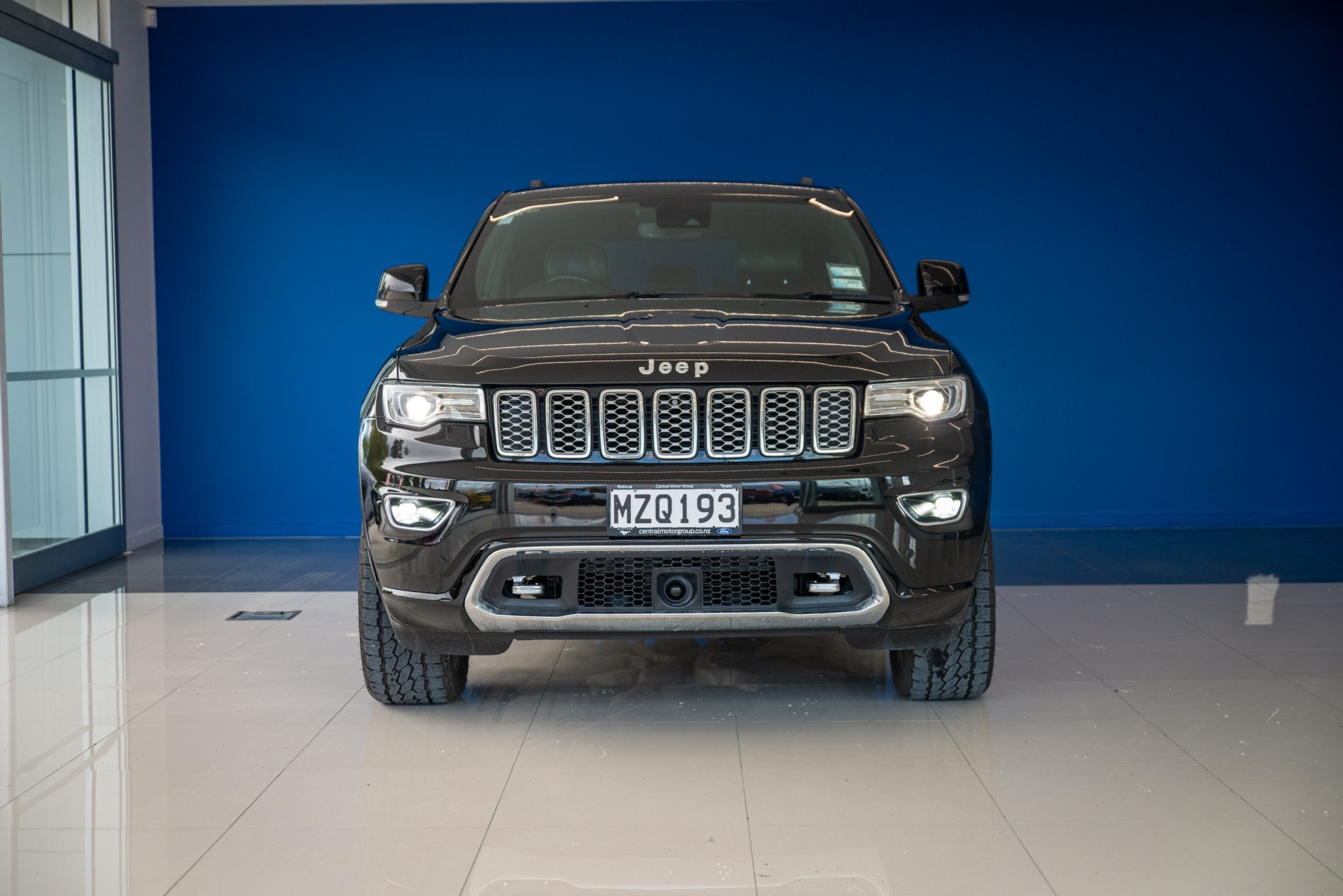 2020 Jeep Grand Cherokee Overland 3.0L Diesel 4WD 186kW/580NM 3.5 Tonne towing