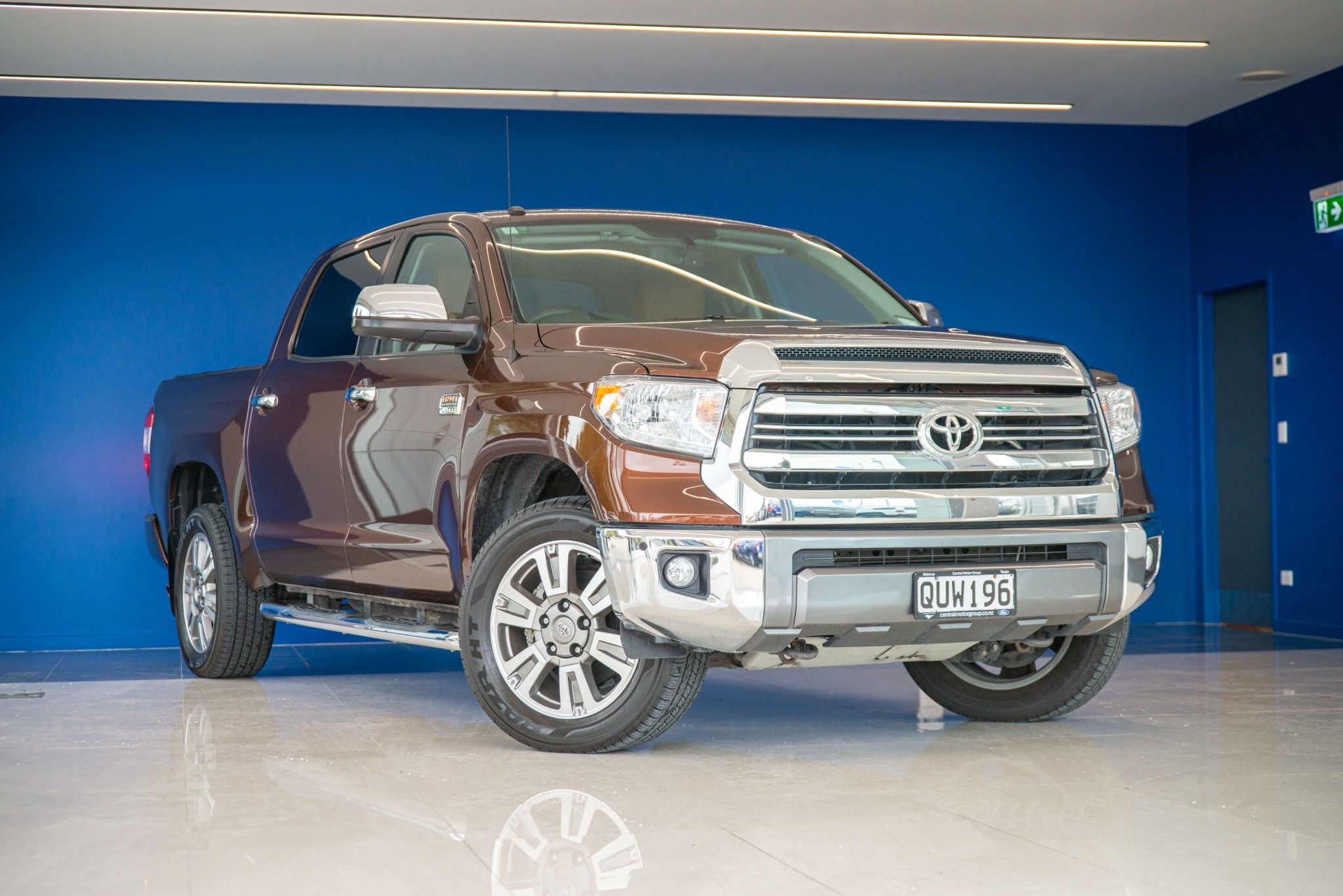2017 Toyota Tundra 1794 Edition 5.7L V8