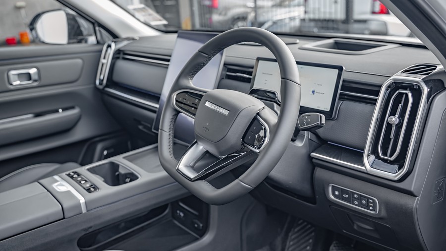 2025 JAECOO J7 9