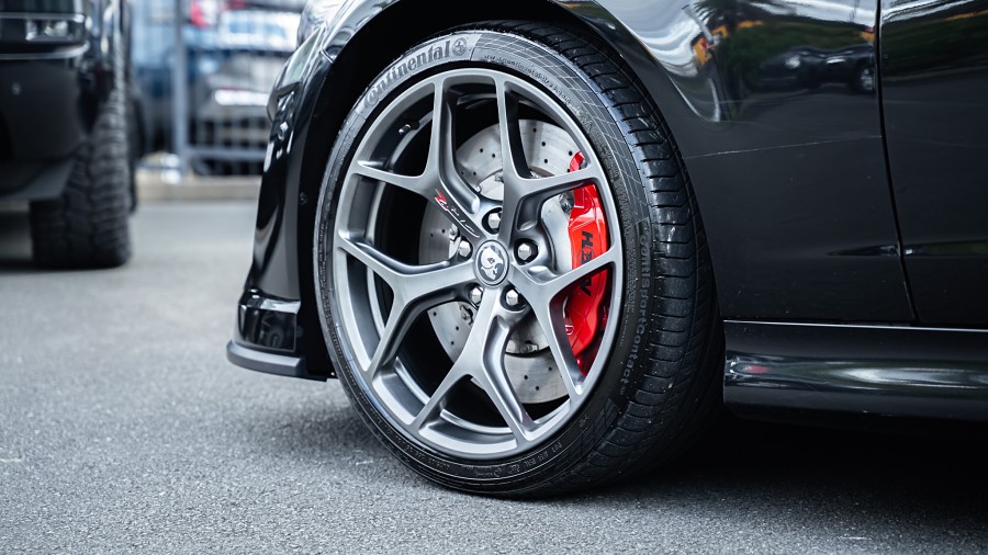 2017 Holden HSV 6