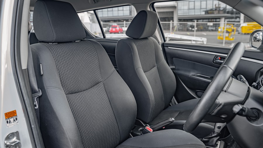 2014 Suzuki Swift 8