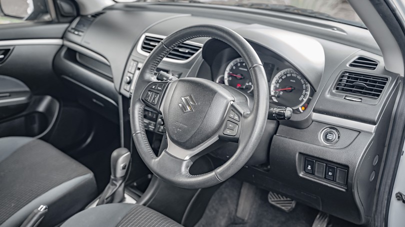 2014 Suzuki Swift 9