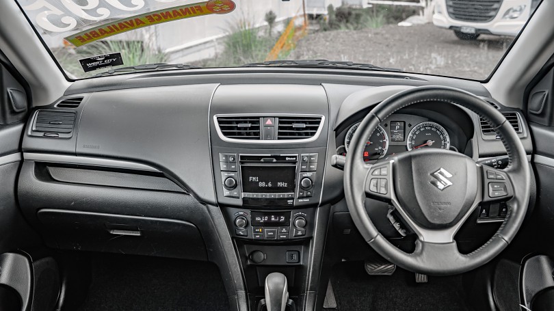 2014 Suzuki Swift 10