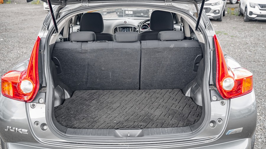 2012 Nissan Juke 16