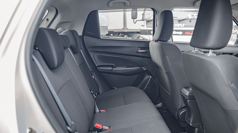 2018 Suzuki Swift 17