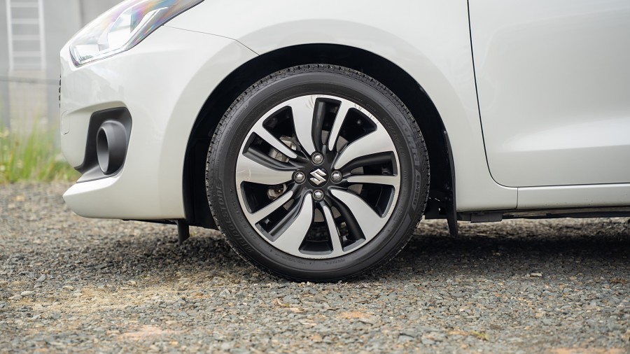 2018 Suzuki Swift 6