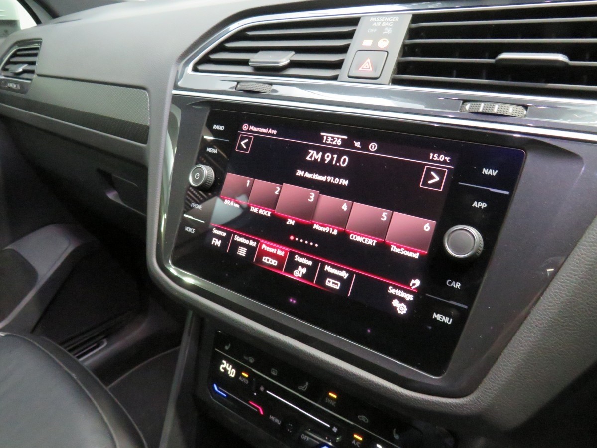 Volkswagen Tiguan TSI R-LINE 2WD