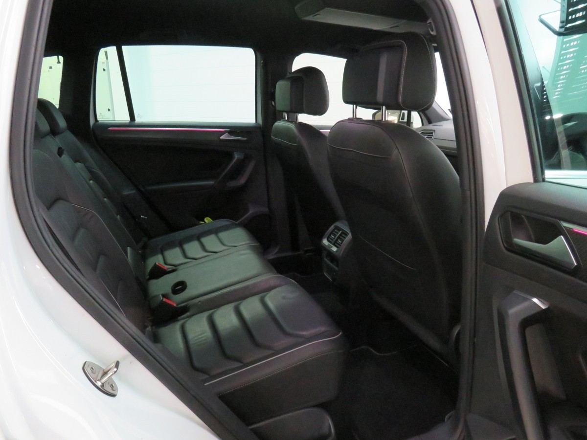 Volkswagen Tiguan TSI R-LINE 2WD