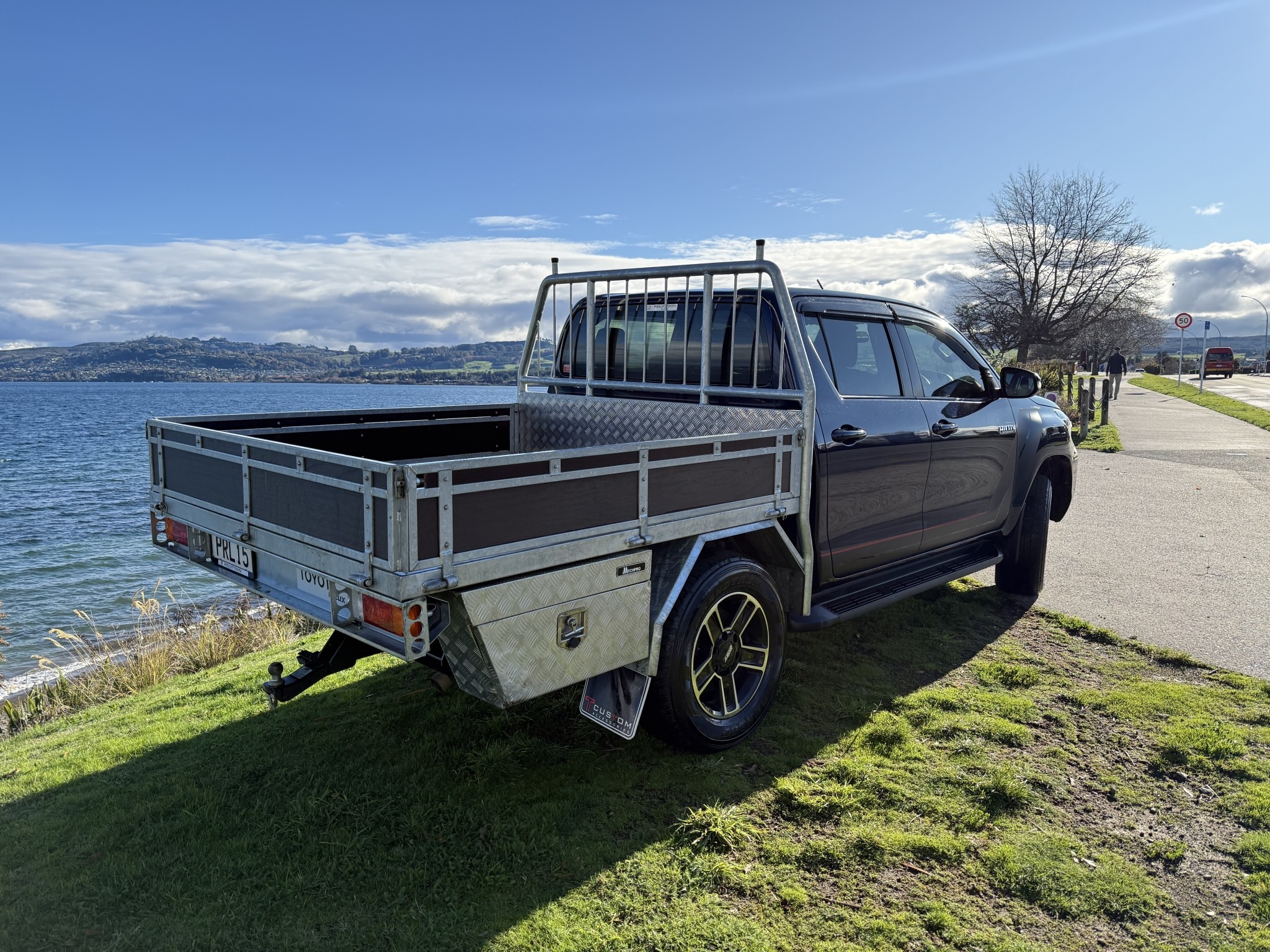 2023 Toyota Hilux SR TD 2.8DT