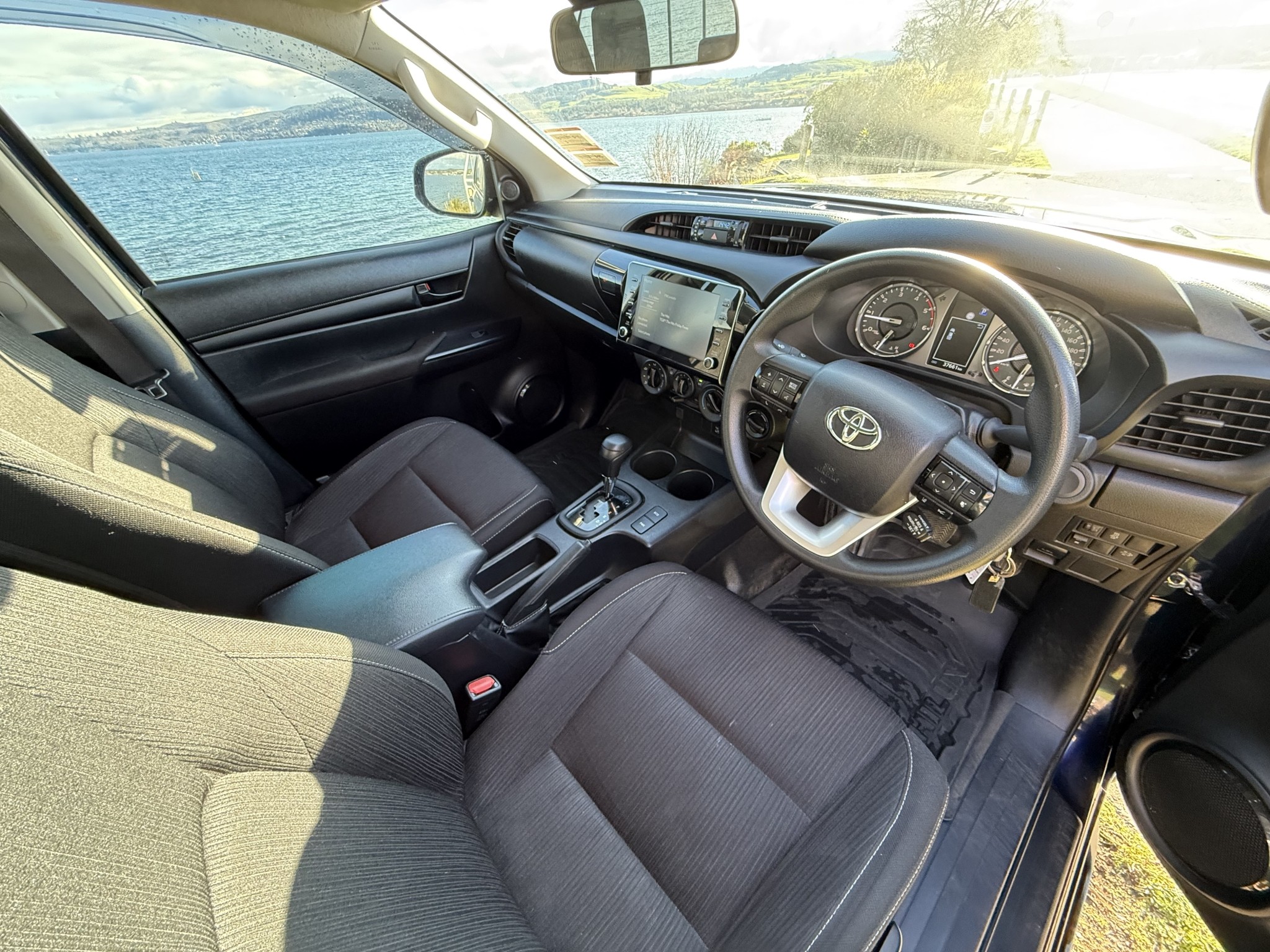 2023 Toyota Hilux SR TD 2.8DT