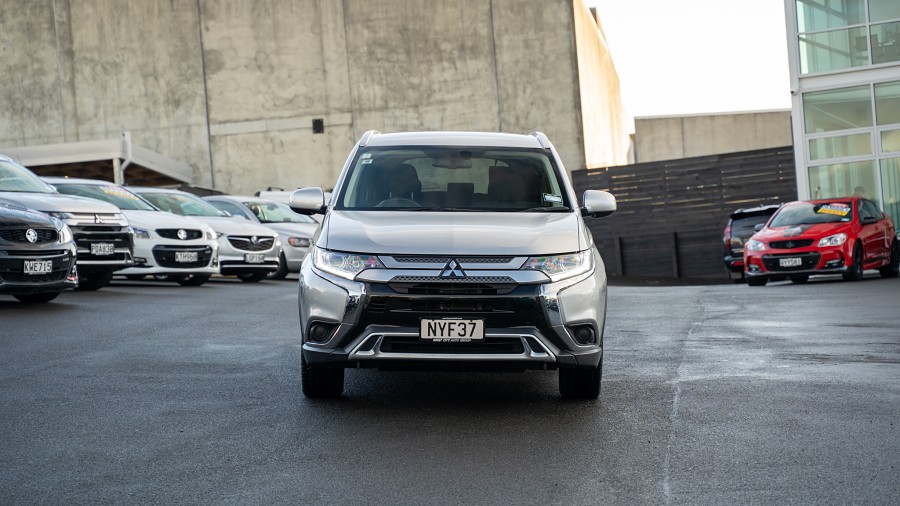 2021 Mitsubishi Outlander 3