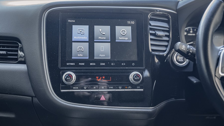 2021 Mitsubishi Outlander 15