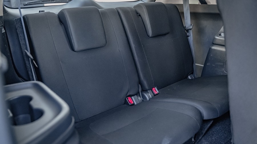 2021 Mitsubishi Outlander 17