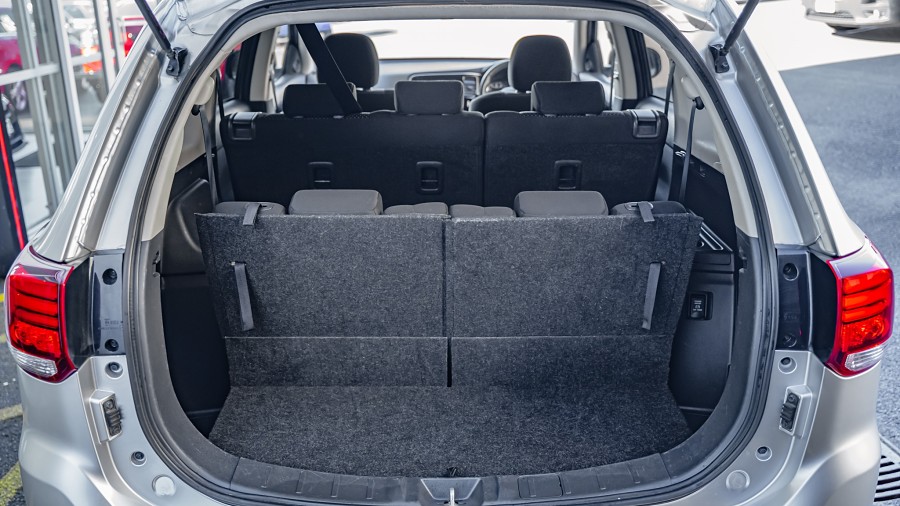 2021 Mitsubishi Outlander 20
