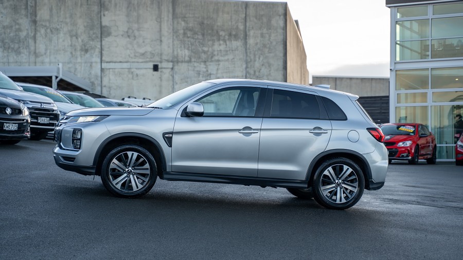 2022 Mitsubishi ASX 5