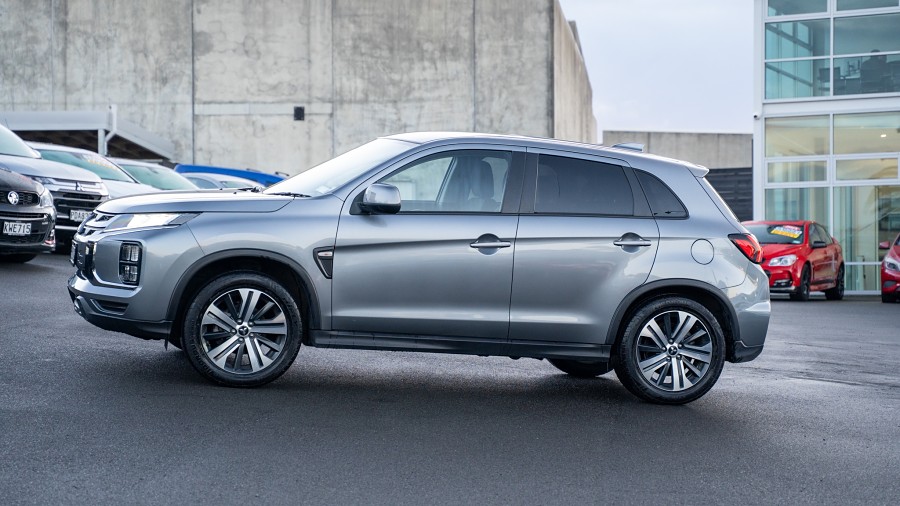2022 Mitsubishi ASX 5
