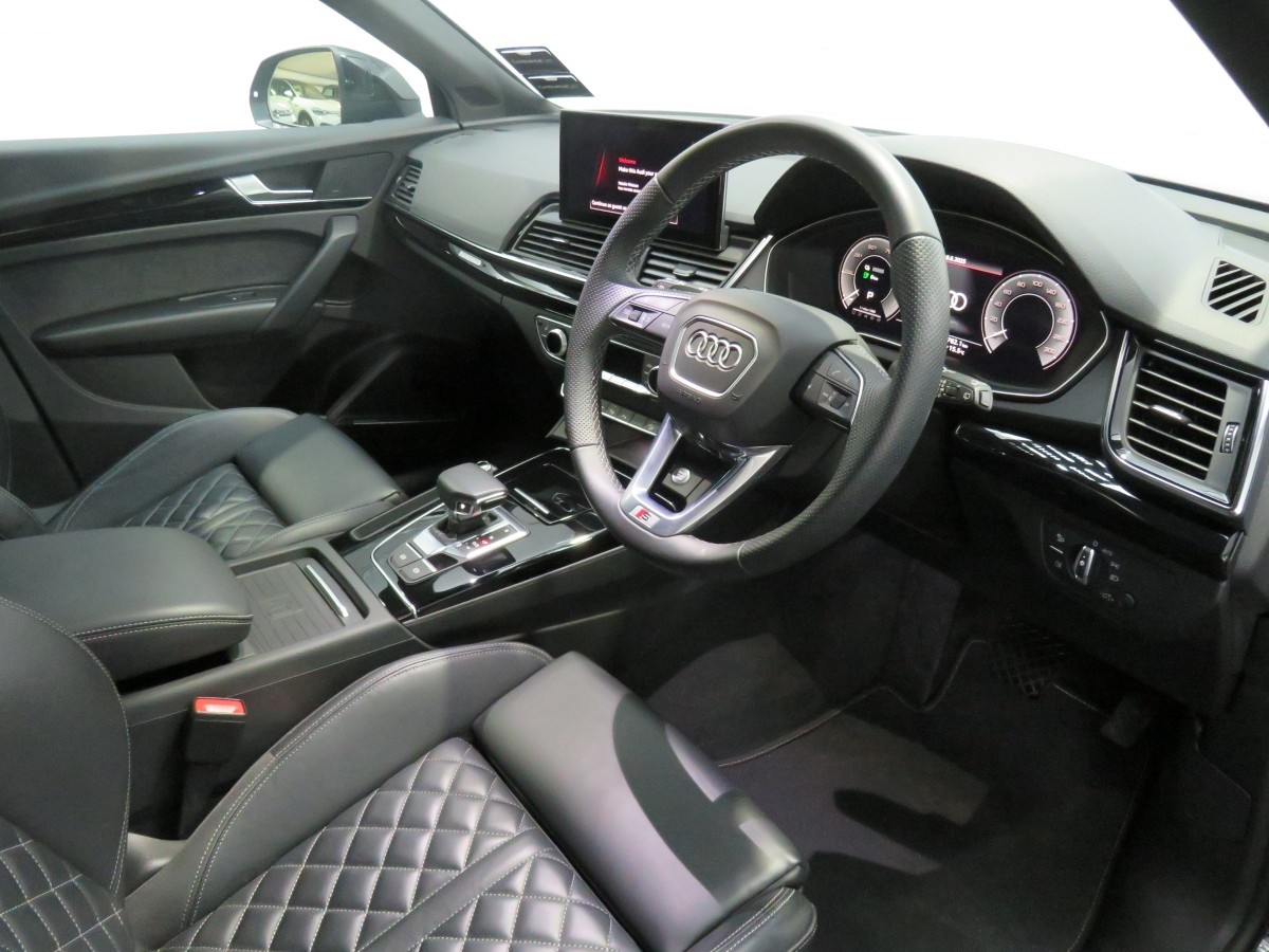 Audi Q5 50 TFSI HYBRID