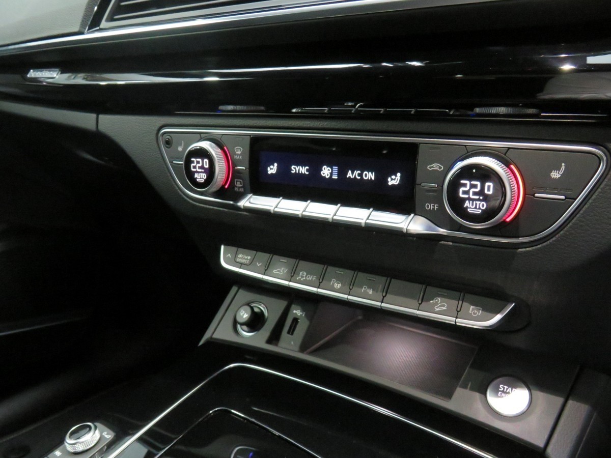 Audi Q5 50 TFSI HYBRID