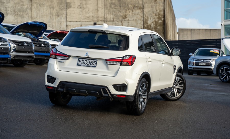 2022 Mitsubishi ASX 2