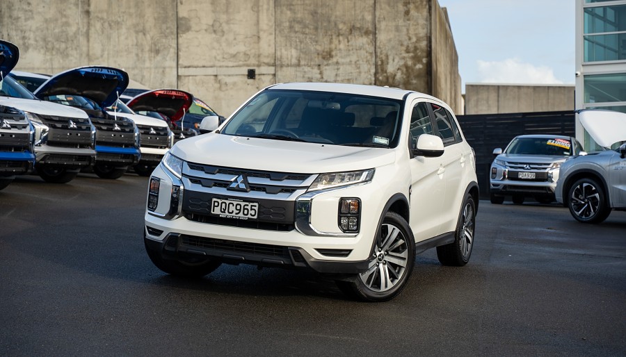 2022 Mitsubishi ASX 1